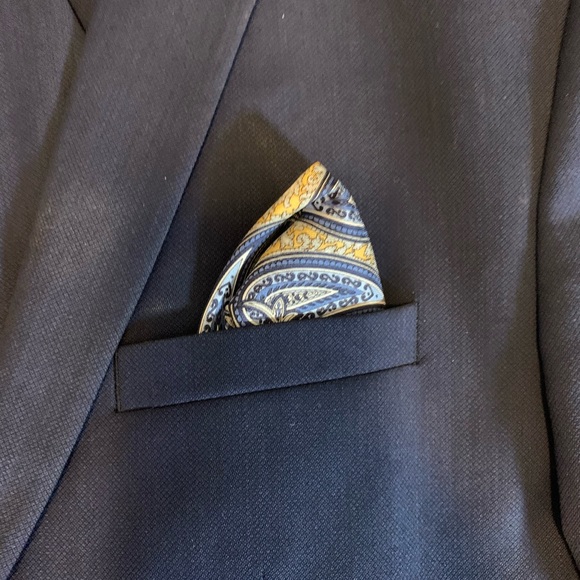 Blue Suit US42 US34 - Picture 2 of 3